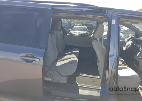 2019 Toyota Sienna Le 8 Passenger from USA, damaged, VIN 5TDKZ3DC3KS993465